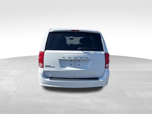 Used 2015 Dodge Grand Caravan American Value Package image 5