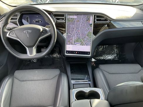 Used 2017 Tesla Model S 75 image 36