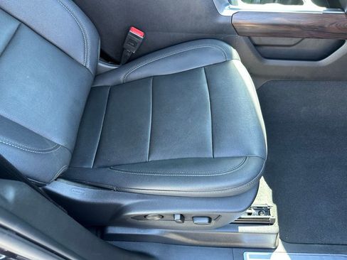 Used 2023 GMC Sierra 1500 SLT w/ SLT Premium Package image 17