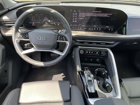 New 2025 Audi Q5 Prestige image 14