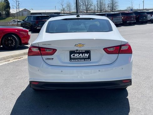 Used 2023 Chevrolet Malibu LS w/ Driver Confidence Package FWD image 6