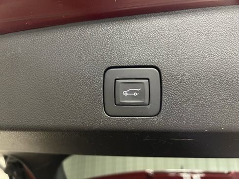 Used 2023 Buick Encore GX Select w/ Sport Touring Package image 22