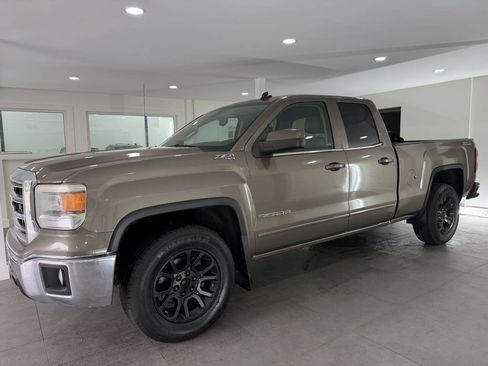 Used 2014 GMC Sierra 1500 SLE AWD/4WD image 2