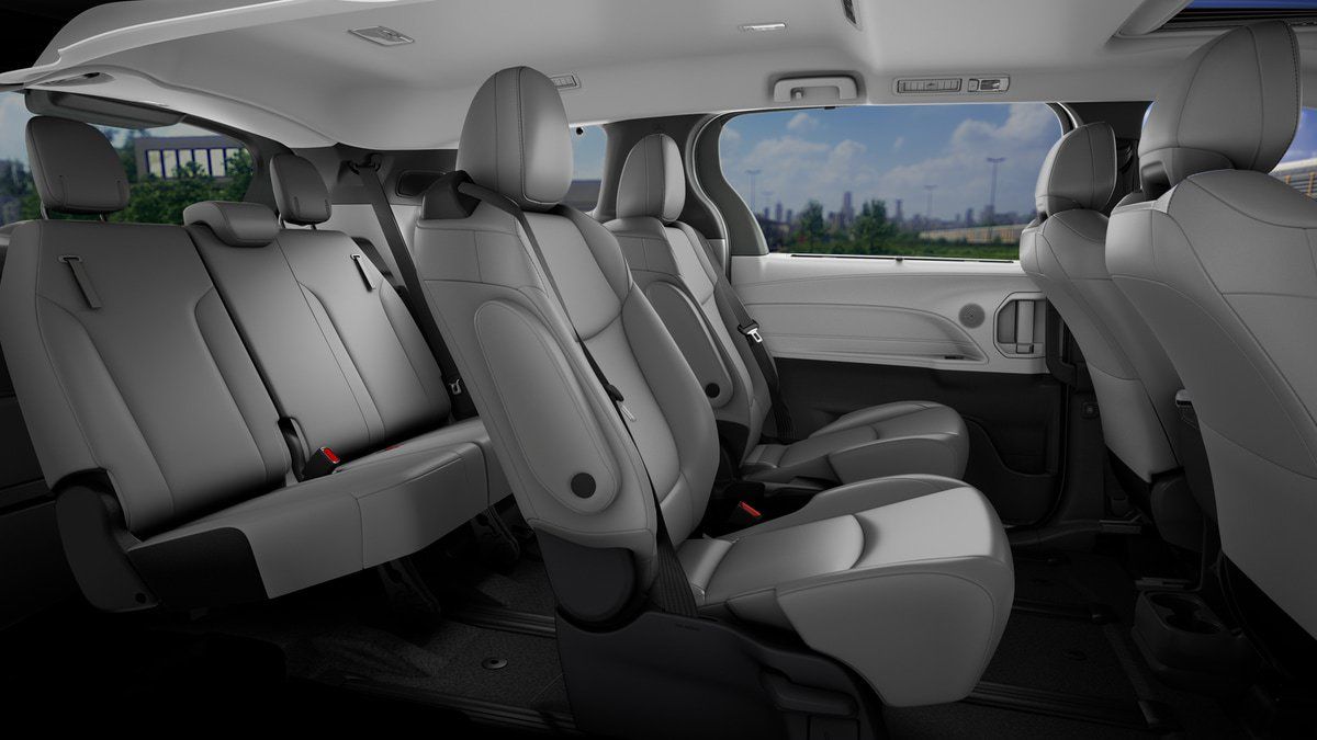 New 2026 Toyota Sienna XLE AWD/4WD image 21