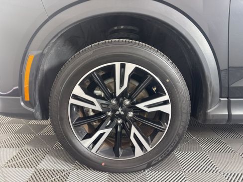 Used 2025 Mitsubishi Eclipse Cross SE AWD/4WD image 7