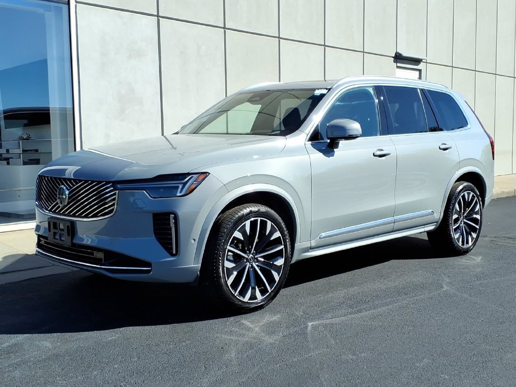 Certified 2026 Volvo XC90 B6 Ultra AWD/4WD image 1