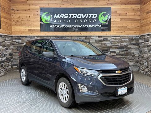 Used 2018 Chevrolet Equinox LS AWD/4WD image 4