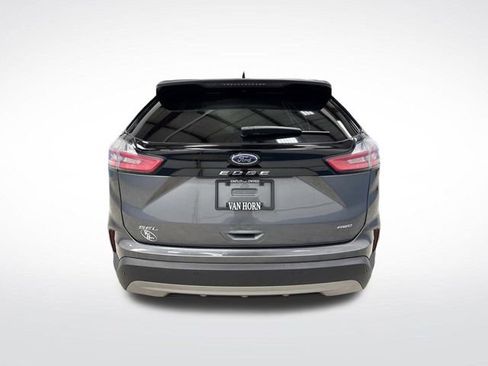 Used 2024 Ford Edge SEL image 12