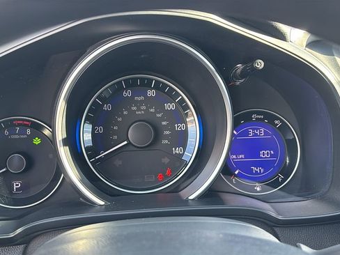 Used 2015 Honda Fit EX image 16