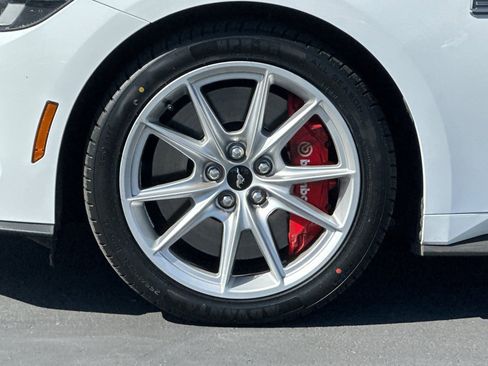 Used 2024 Ford Mustang GT Premium image 25