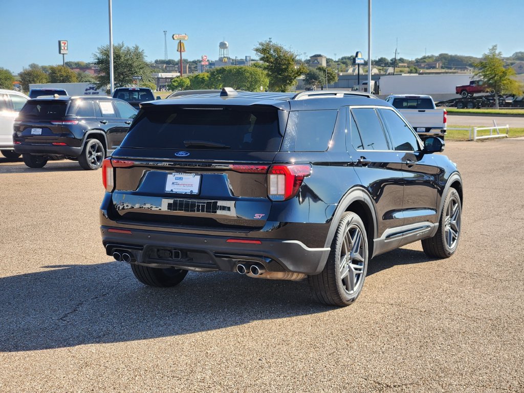 Used 2026 Ford Explorer ST w/ Sun And Sound Package AWD/4WD image 7