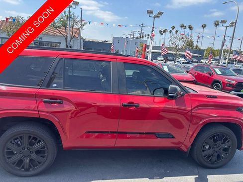 Used 2024 Toyota Sequoia Capstone AWD/4WD image 3