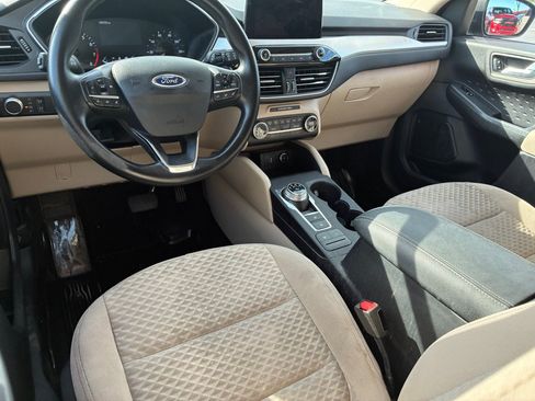 Used 2020 Ford Escape SE AWD/4WD image 19