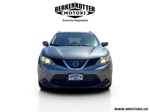 Used 2018 Nissan Rogue Sport SV image 8
