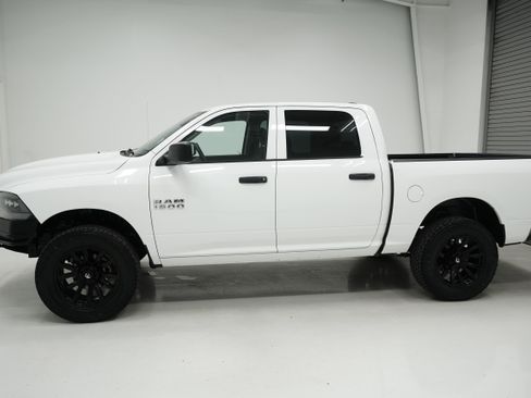 Used 2016 RAM 1500 Tradesman w/ Popular Equipment Group RWD image 4