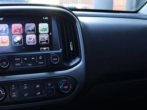 Used 2018 Chevrolet Colorado LT RWD image 43