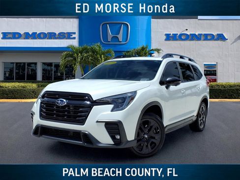 Used 2023 Subaru Ascent Onyx Edition Limited AWD/4WD image 1