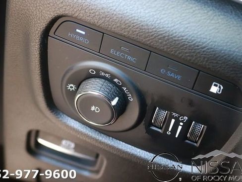 Used 2024 Jeep Grand Cherokee Limited 4xe AWD/4WD image 28