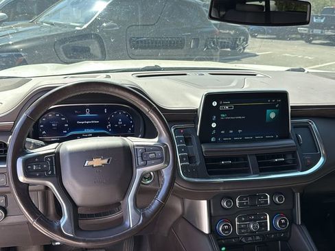 Used 2022 Chevrolet Tahoe LT w/ LT Signature Plus Package image 23