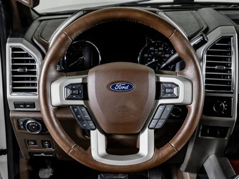 Used 2018 Ford F350 King Ranch w/ King Ranch Ultimate Package AWD/4WD image 16