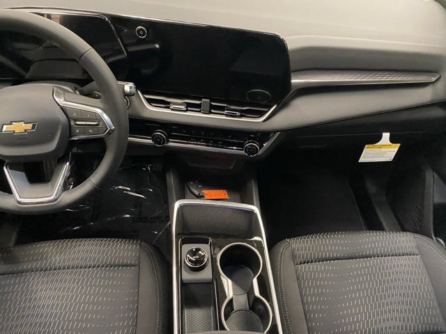 New 2027 Chevrolet Equinox LT AWD/4WD image 33