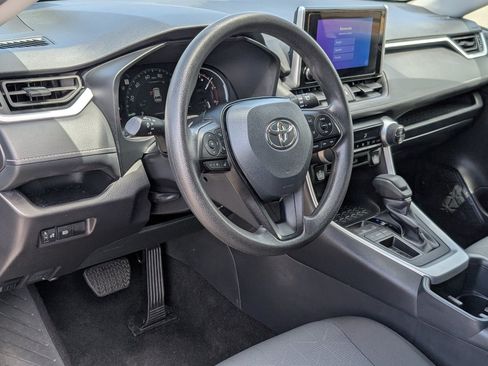 Used 2025 Toyota RAV4 XLE FWD image 14