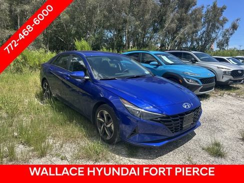 Used 2023 Hyundai Elantra SEL w/ Convenience Package FWD image 1