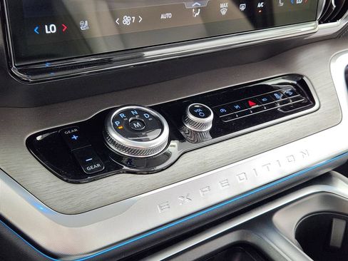 New 2027 Ford Expedition Max Platinum w/ Platinum Ultimate Package AWD/4WD image 24