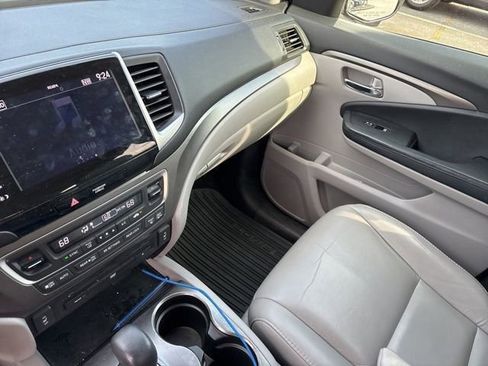 Used 2018 Honda Pilot EX-L image 8