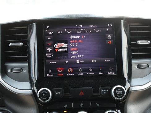 Used 2019 RAM 1500 Big Horn AWD/4WD image 20