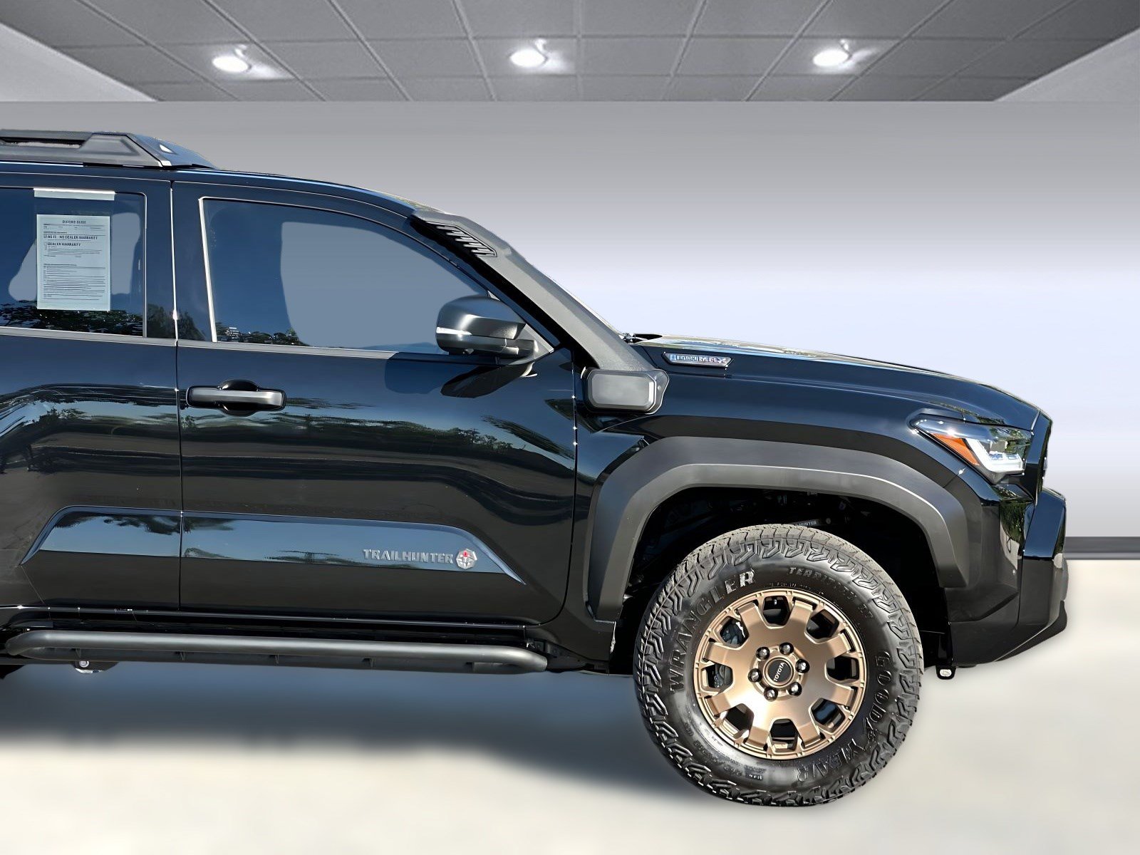 Used 2026 Toyota 4Runner Trailhunter AWD/4WD image 35