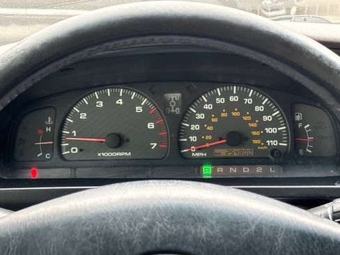 Used 2002 Toyota 4Runner SR5 w/ Upgrade Value Pkg 2 AWD/4WD image 14