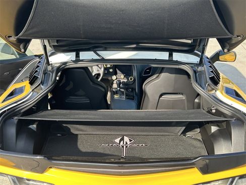 Used 2017 Chevrolet Corvette Stingray Coupe w/ Battery Protection Package image 14