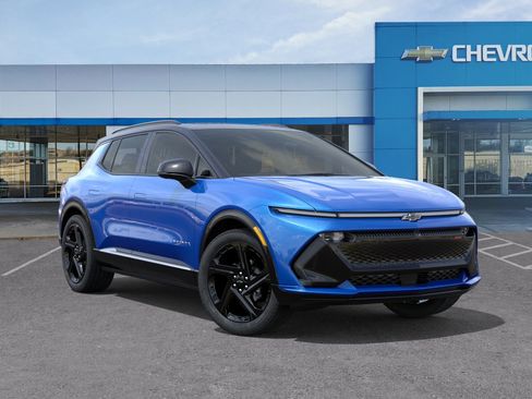 New 2026 Chevrolet Equinox EV RS FWD image 8