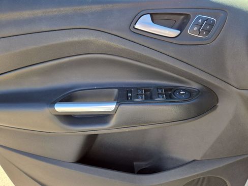 Used 2015 Ford Escape Titanium FWD image 15