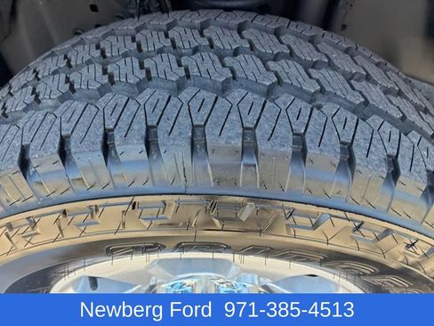 Used 2023 Ford F350 XLT w/ FX4 Off-Road Package AWD/4WD image 13