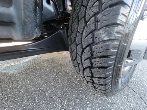 Used 2015 RAM 3500 Tradesman w/ Chrome Appearance Group AWD/4WD image 19