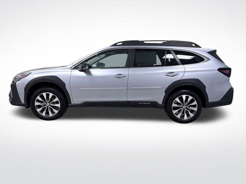 Used 2024 Subaru Outback Limited image 10