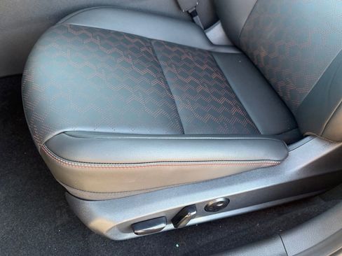 New 2026 Nissan Sentra SR FWD image 18