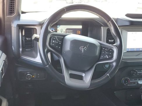 Used 2022 Ford Bronco Outer Banks AWD/4WD image 11