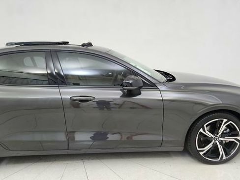 Used 2024 Volvo S60 B5 Plus w/ Climate Package image 8