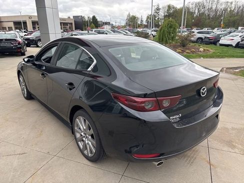 Used 2021 MAZDA MAZDA3 s FWD image 5