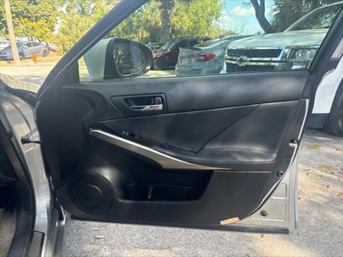 Used 2016 Lexus IS 200t image 21