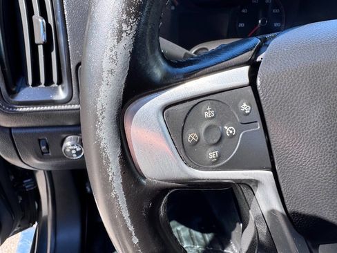 Used 2015 GMC Canyon SLT w/ Driver Alert Package image 19