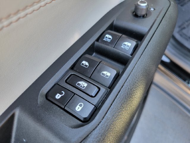 Certified 2023 Jeep Compass Limited AWD/4WD image 9