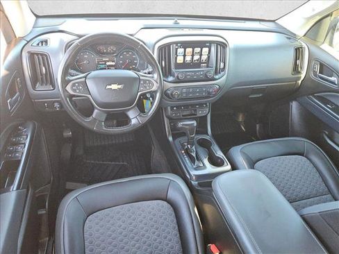 Used 2018 Chevrolet Colorado Z71 image 16