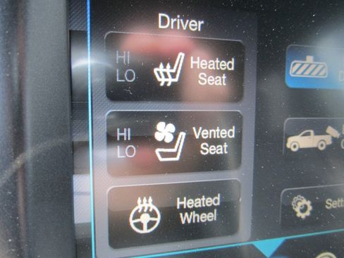 Used 2016 RAM 1500 Limited AWD/4WD image 21
