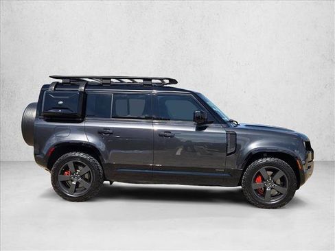 Used 2022 Land Rover Defender 110 X AWD/4WD image 4