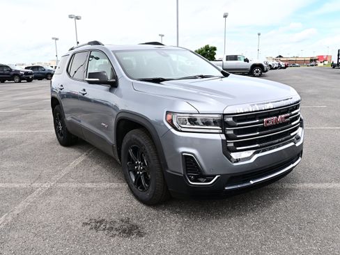 Used 2022 GMC Acadia AT4 w/ Trailering Package AWD/4WD image 2