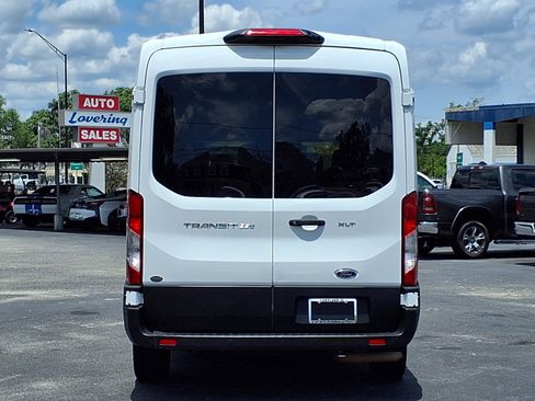 Used 2022 Ford Transit 350 XLT RWD image 5